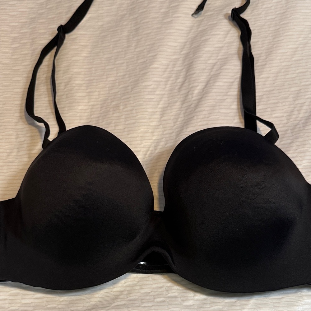 Cacique Black Smooth Molded T-Shirt Bra